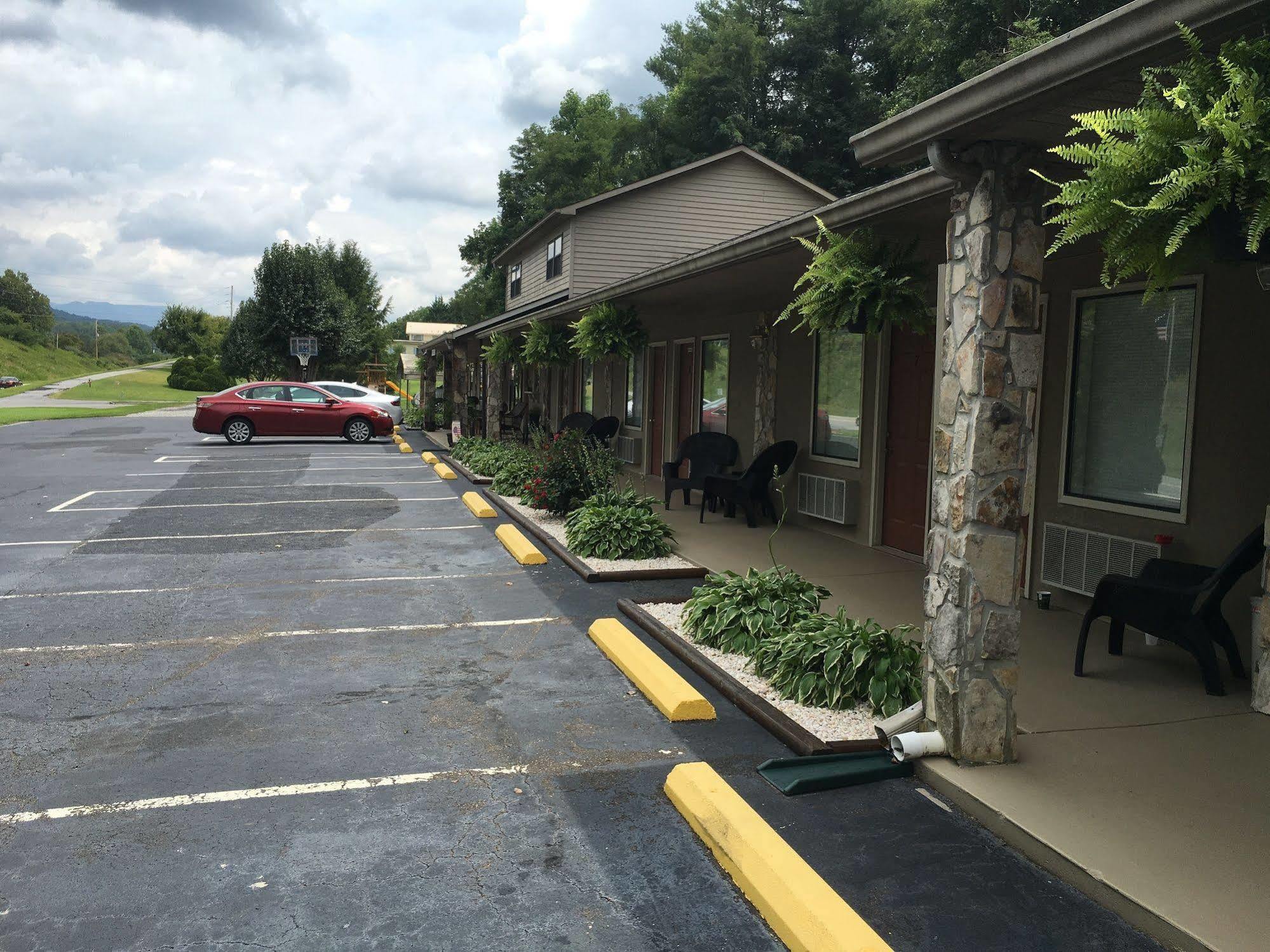 Chatuge Mountain Inn Elf Exterior foto